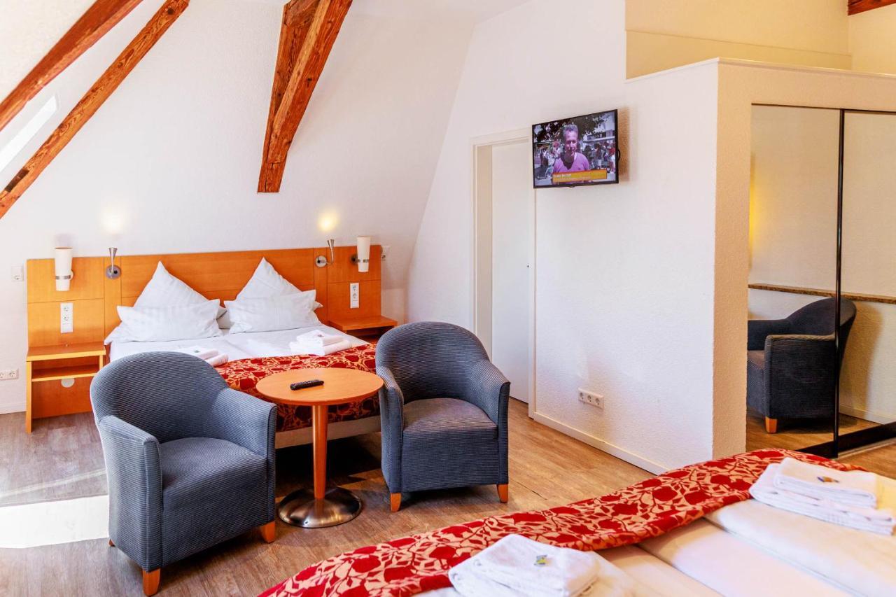 Bodensee-Hotel Kreuz 울딘겐물호펜 외부 사진