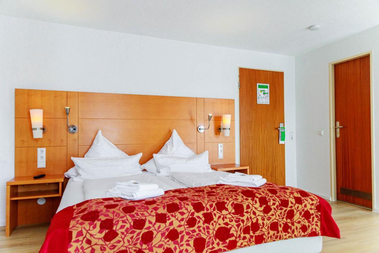 Bodensee-Hotel Kreuz 울딘겐물호펜 외부 사진
