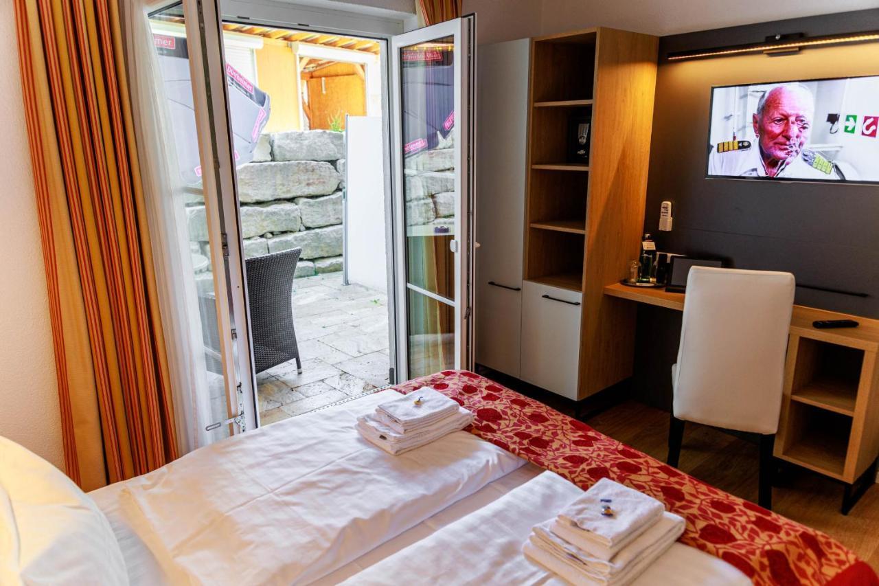 Bodensee-Hotel Kreuz 울딘겐물호펜 외부 사진