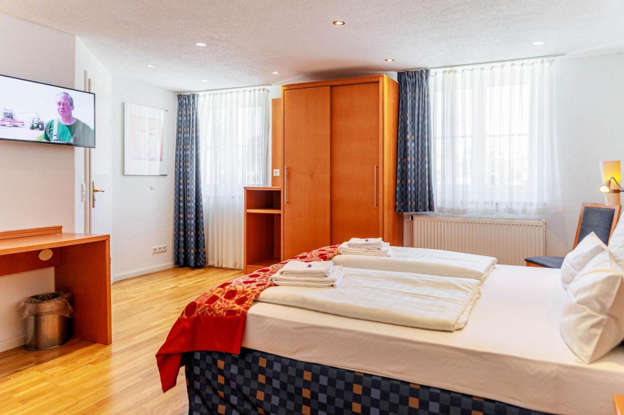 Bodensee-Hotel Kreuz 울딘겐물호펜 외부 사진