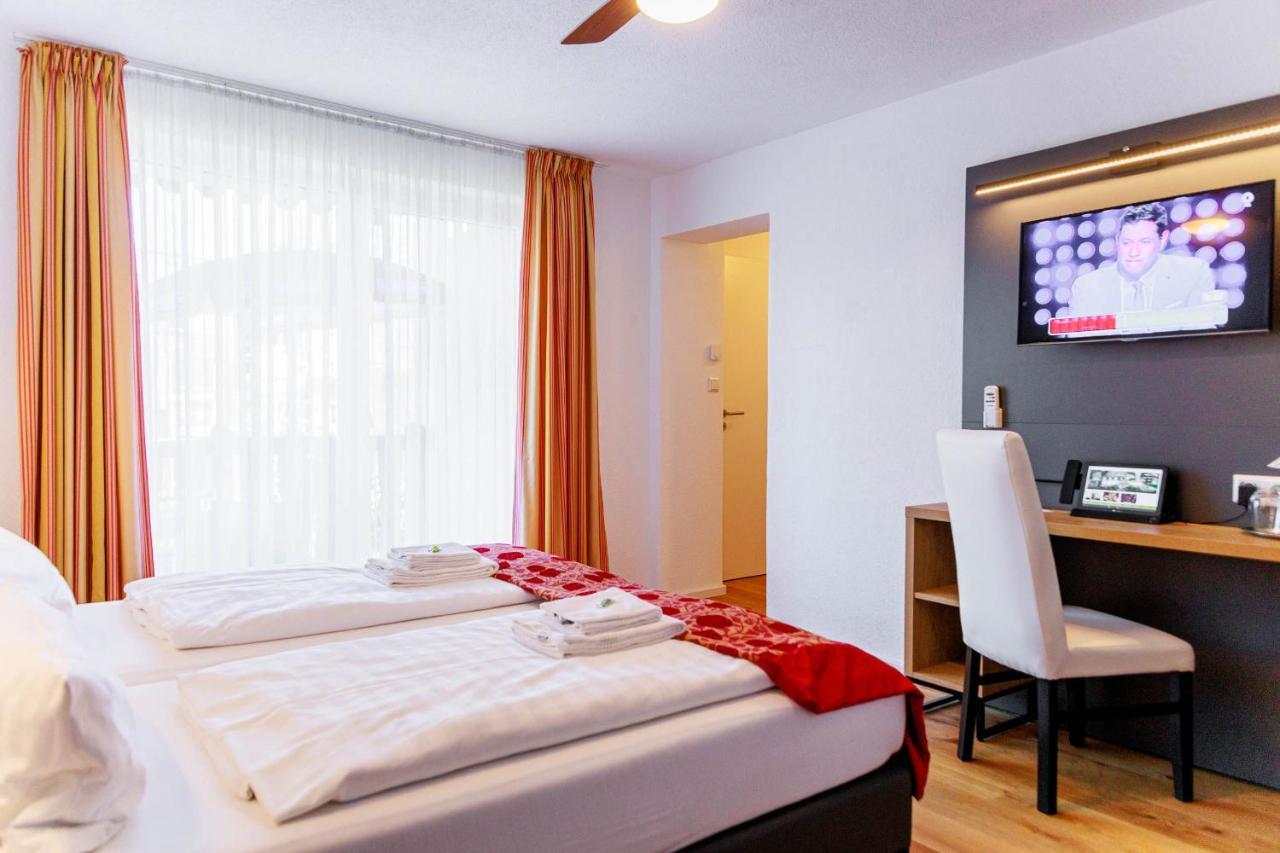 Bodensee-Hotel Kreuz 울딘겐물호펜 외부 사진