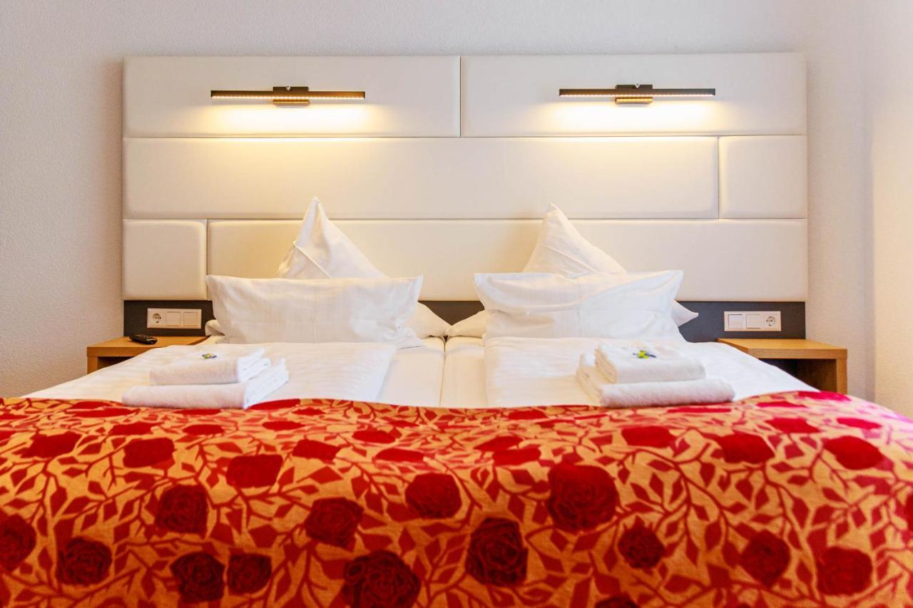 Bodensee-Hotel Kreuz 울딘겐물호펜 외부 사진